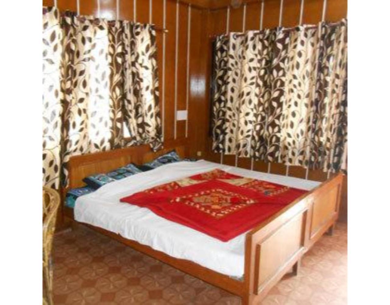 Hotel Rock Stone Mussoorie Zewnętrze zdjęcie
